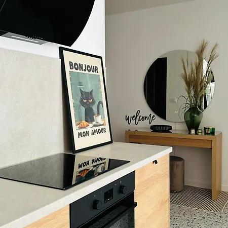 Nature & Design - Pod Lasem Apartment Poznan