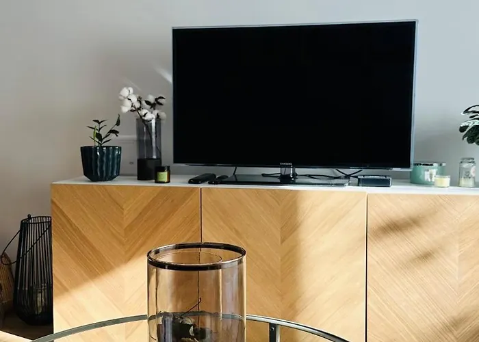 Nature & Design - Pod Lasem Apartment *